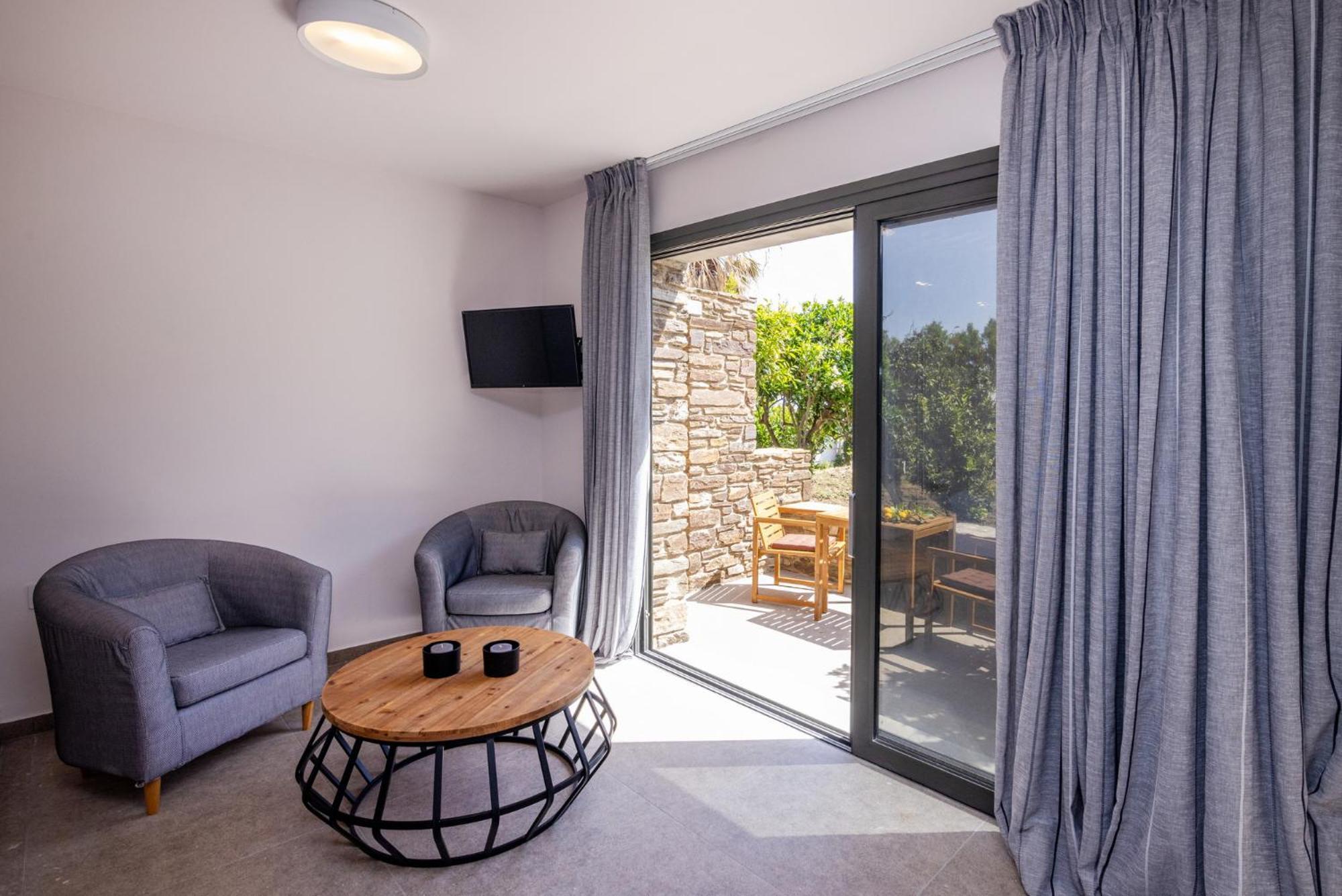 Unforgettable Tinos Beach Houses Complex Agios Ioannis  Bilik gambar